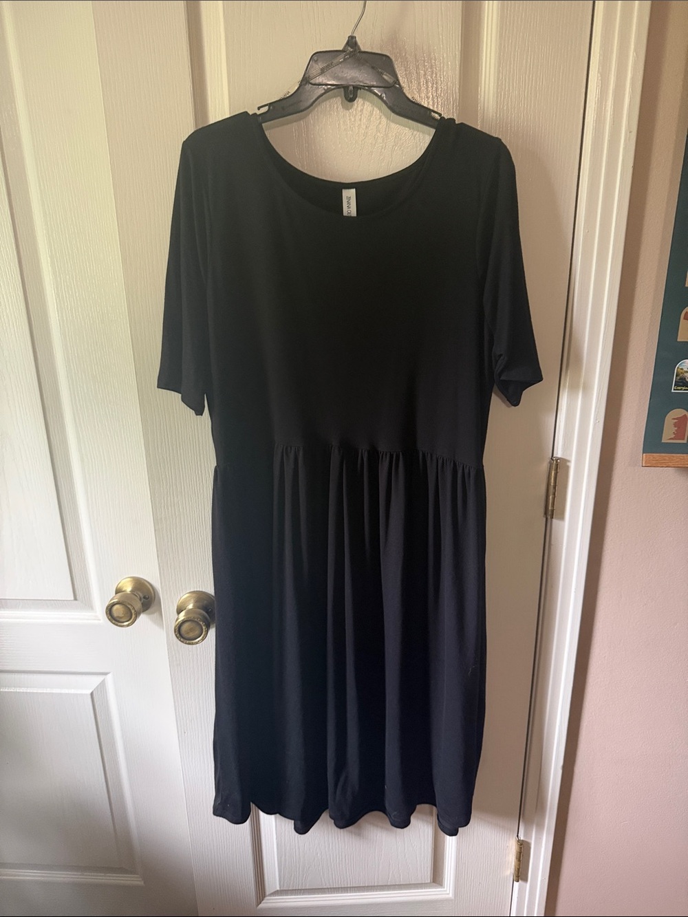 Zenana Outfitters Black Short Sleeve Midi Babydoll Dress